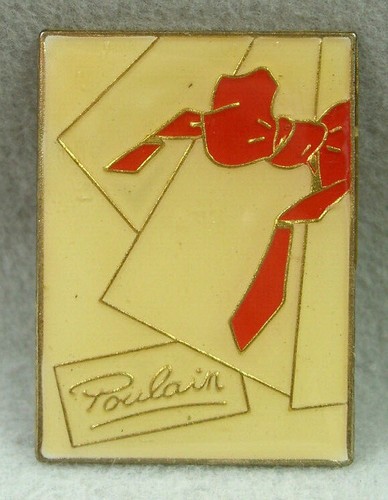 Pin poulain deltaplane - "poulain",