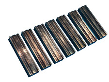 Série de 7 PORTE COUTEAUX en