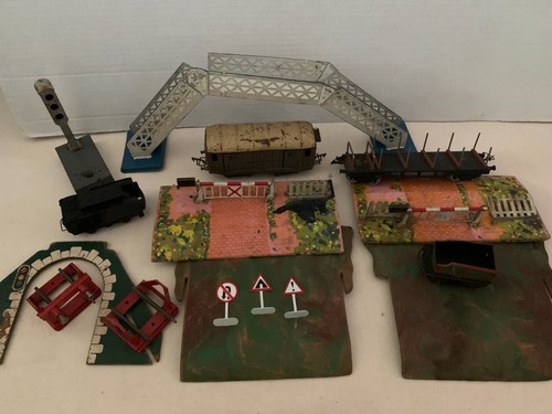 Lot anciens accessoires - lot,