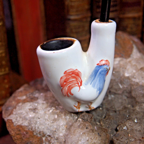 Pipe porcelaine avec - ,