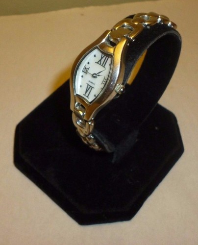 Ladies unbranded silvertone - ladies,