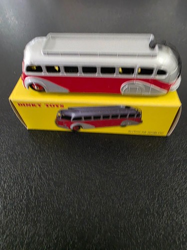 Dinky toys atlas - dinky,
