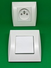 Lot Prise + bouton - Alvais Alombard Schneider ALB81051