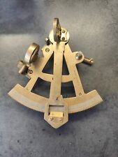 SEXTANT STANLEY LONDON Pour