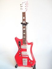 Guitare miniature Axe Heaven