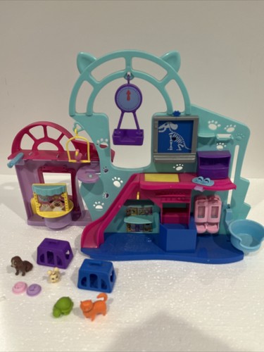 Polly pocket vet clinic - polly,