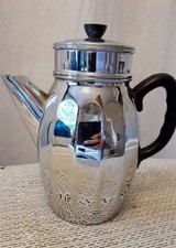 Cafetière ancienne en cuivre chromé Menesa