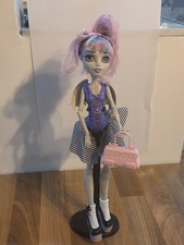 Monster High Rare poupée Rochelle Goyle Dance Class avec ailes, sac et support
