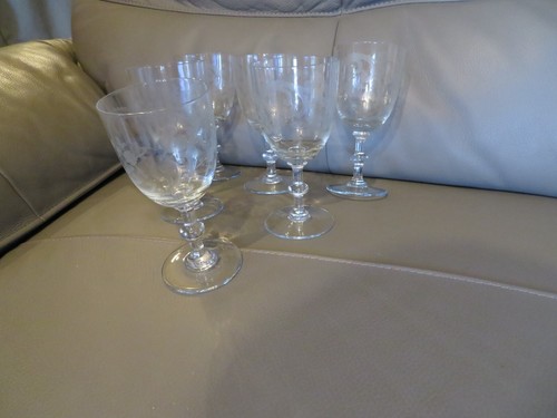 Verres eau en - à,