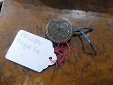 Bouton militaire  nr 28  royal