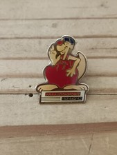 Pin's Pins Pin Enamel 26 Société Chauffage Chaudière Gaz "PRIMACONFORT SYSTEM" 