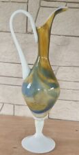 Original vase aiguière en opaline polychrome