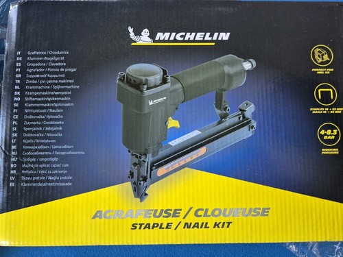 Cloueur agrafeuse michelin - agrafeuse,