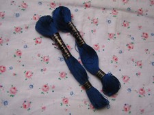 Mercerie ancienne,2 échevettes CARTIER BRESSON coton à broder  N° 35