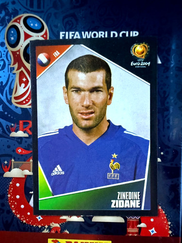 107 panini euro 2004 - -,
