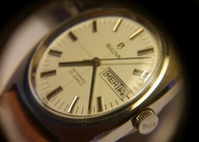 montre vintage Bulova automatic 23 Jewels, très bon état cosmétique