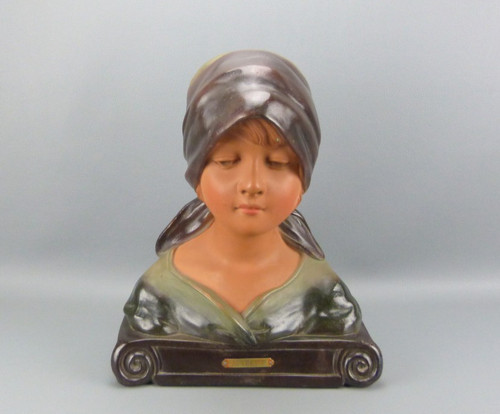 Ravissant buste jeune fille - jeune,