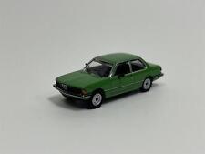 BMW 323i e21 1975 Vert 1:87