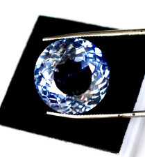 Superbe pierre précieuse saphir bleu 29,50 ct certifiée en vrac au Sri Lanka