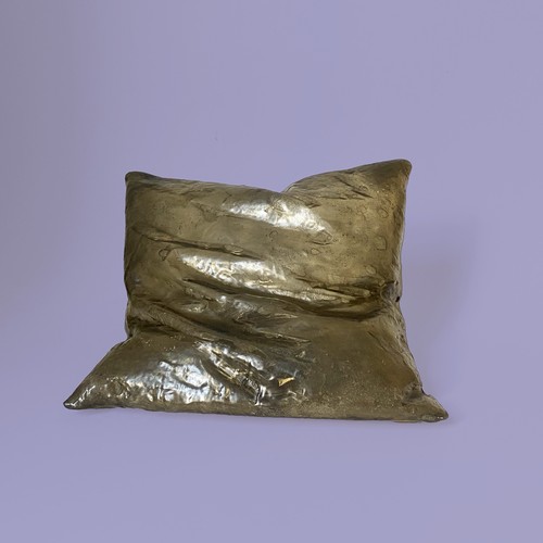 Cushion hajime goto - hajime, lampe
