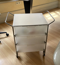 1 ou 2 desserte roulante