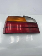 Feu arriere principal gauche