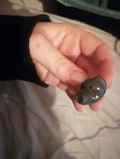 galaxy buds fe gauche noir graphite