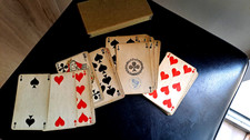 ANCIEN  JEU DE   52  CARTES   a jouer