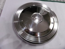 SIMCA 1500 enjoliveur de roue