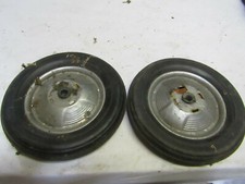 a13...lot de 2 roues de voiture a pedales 