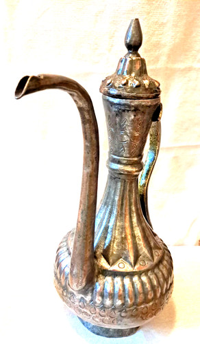 Ancienne grande aiguiere - grande, en