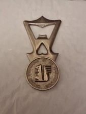 decapsuleur caisse d'epargne en metal