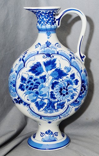 Vase poignée cruche - À, en