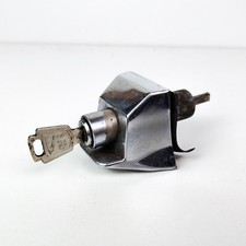 Bloc serrure de coffre Simca