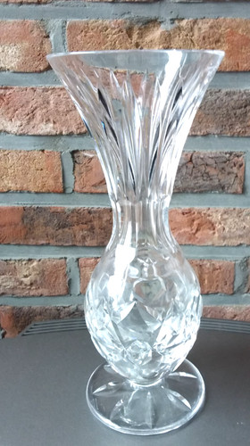 Superbe vase sur - , pied