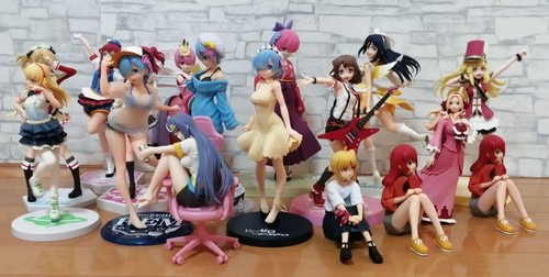 Lot figurines animées - de, 17