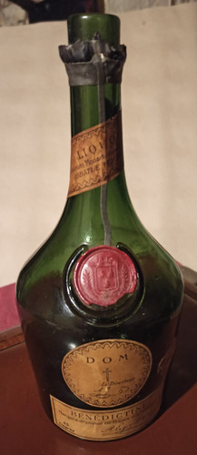 Bouteille ancienne