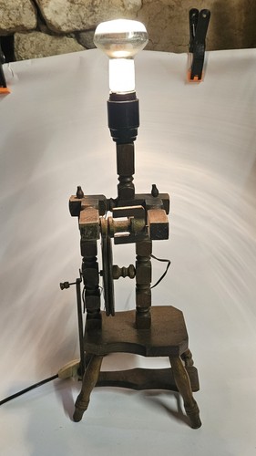 Lampe forme rouet a - en,