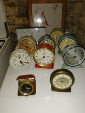 Lot de 10 anciens réveils