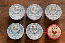 Lot  anciennes jolies boites neuves dentifrice et une de Zan pleine !