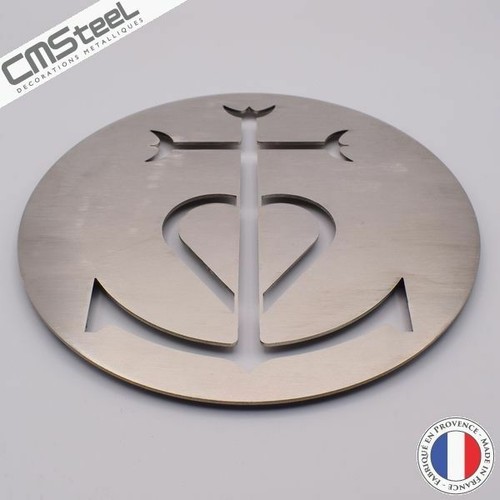 Dessous plat croix camargue - dessous,