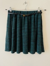 Jupe verte rayures noires avec