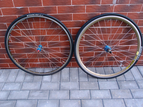 700c wheel set mavic - set,