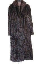 manteau long en fourrure