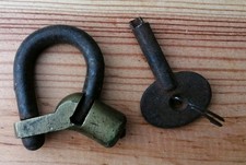 VIT - cadenas militaire