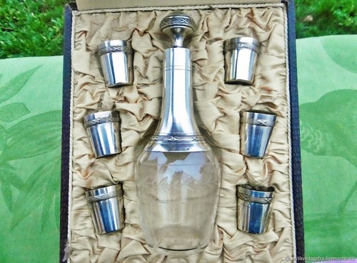 Ensemble ancien carafe - , 6