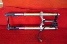 Fourche Tige Plaque Axe Roue