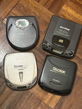 LOT OF 4 PORTABLE CD PLAYER