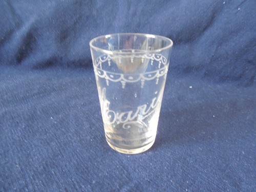 Ancien verre gravé marie - gravé,