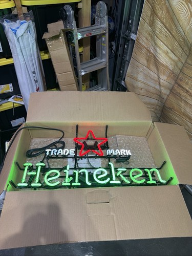 Heineken neon sign - heineken,